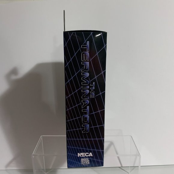 NECA Terminator Ultimate T-800 Police Station Assault Action Figure 51912 7" - Picture 3 of 7